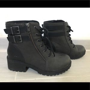 boc godfrey combat boot